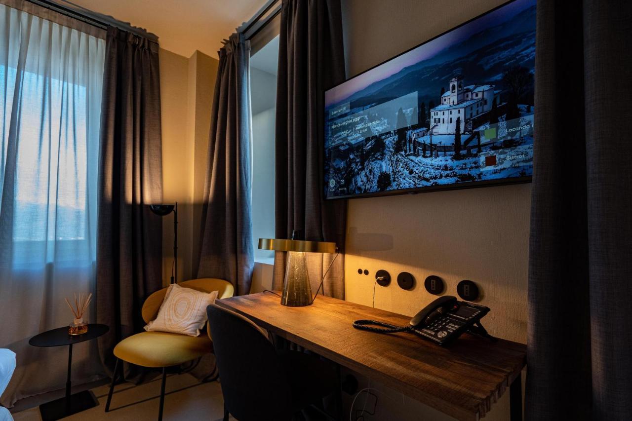 Locanda Moderna Carlambroeus Montevecchia Eksteriør bilde