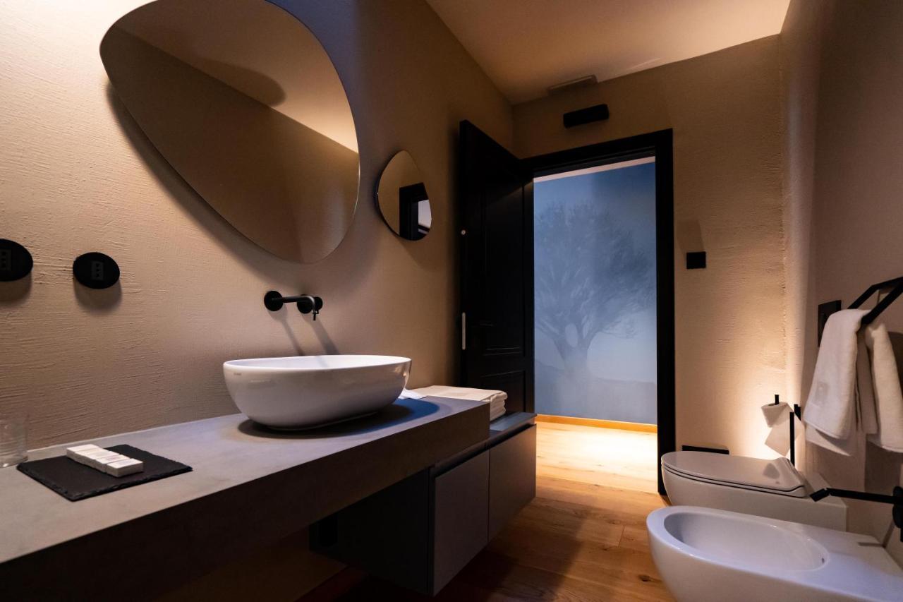 Locanda Moderna Carlambroeus Montevecchia Eksteriør bilde